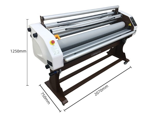 D2200-4 Industrial four-head flag machine